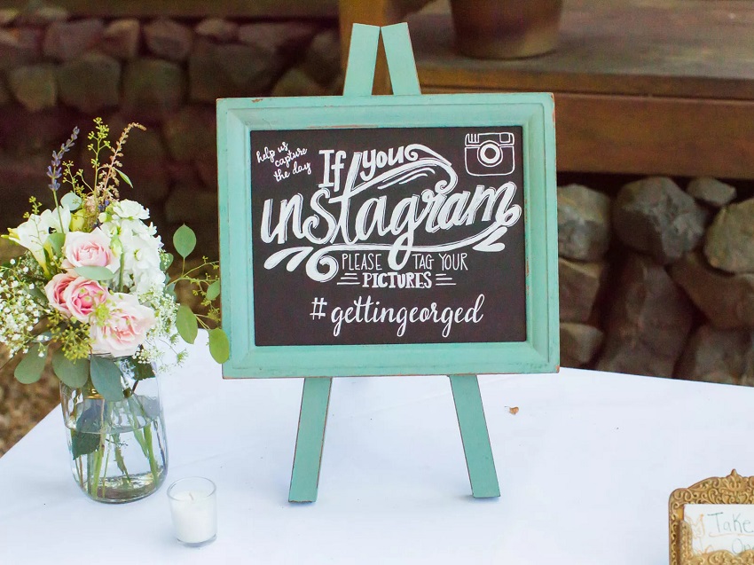 How to Make a Wedding Hashtag