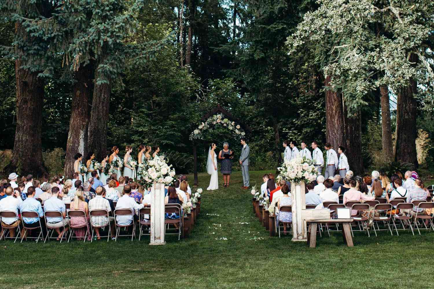 Eco-conscious Elegance: Planning a Sustainable Wedding Without Sacrificing Style